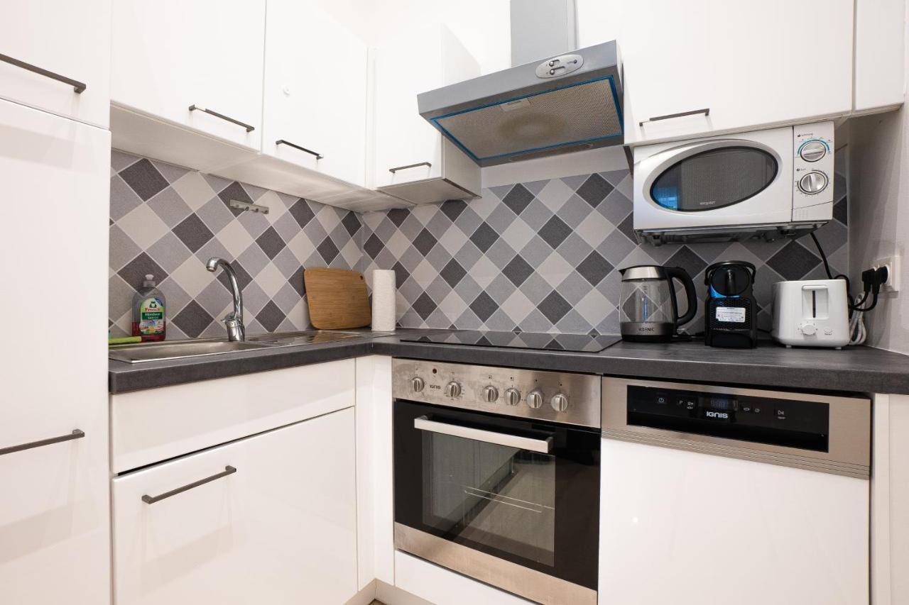 Apartment In The Central Area. 5 Minute'S Walk To The Danube. Viena Exterior foto